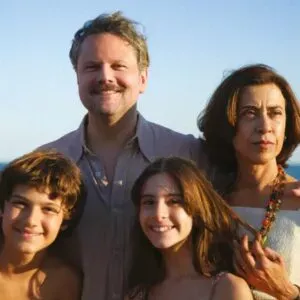 Ainda Estou Aqui supera 1 milhão de espectadores e celebra sucesso nacional