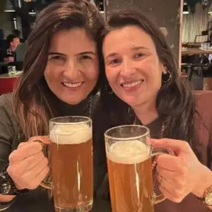 Brasileiras presas na Alemanha após malas trocadas têm vistos cancelados e viagem frustrada