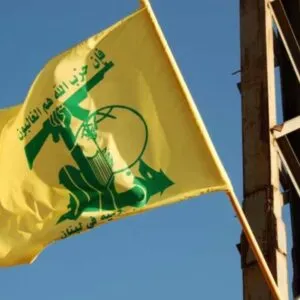 Exército israelense anuncia bombardeios contra Hezbollah no sul do Líbano 3 dias após início do cessar-fogo