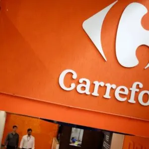 CEO do Carrefour anuncia decisão de parar de comercializar carne do Mercosul