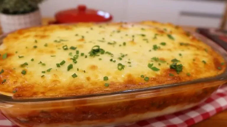 Escondidinho de Carne Moída: Cremoso, Saboroso e Imbatível