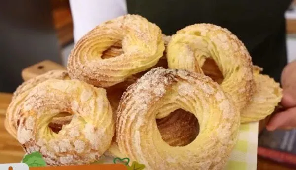 Receita Fácil e Moderna de Rosquinhas Doces!