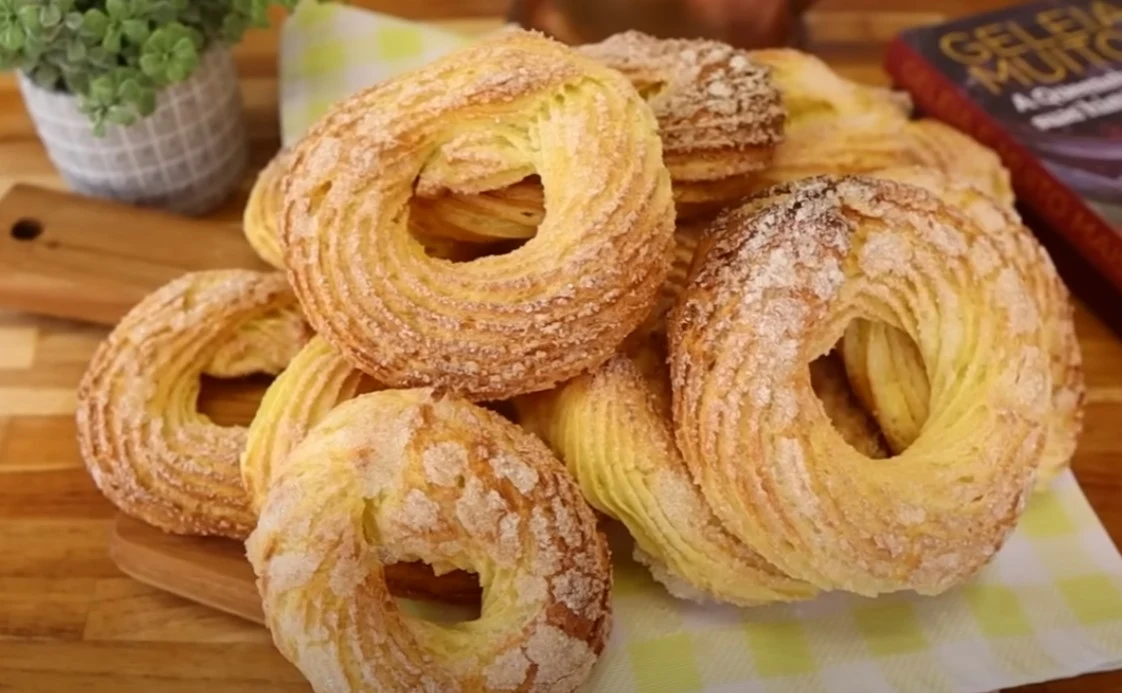 Receita Fácil e Moderna de Rosquinhas Doces!